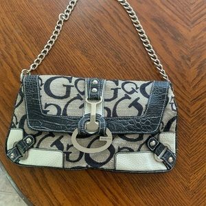 Guess purse